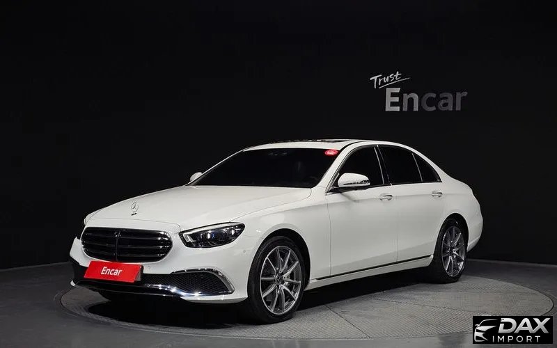 Mercedes-Benz E-Class E300e 4MATIC Exclusive