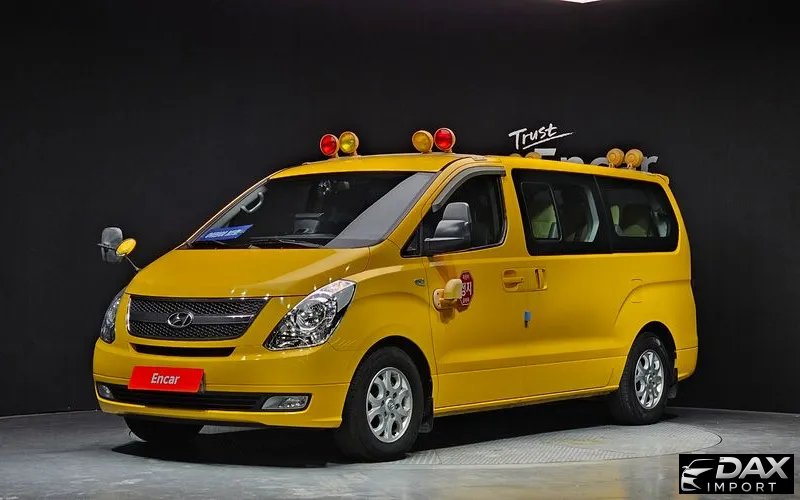 Hyundai Starex Guard car of children