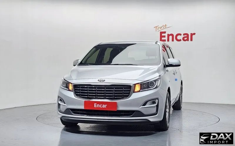 Kia Canival 11-Seater Deluxe