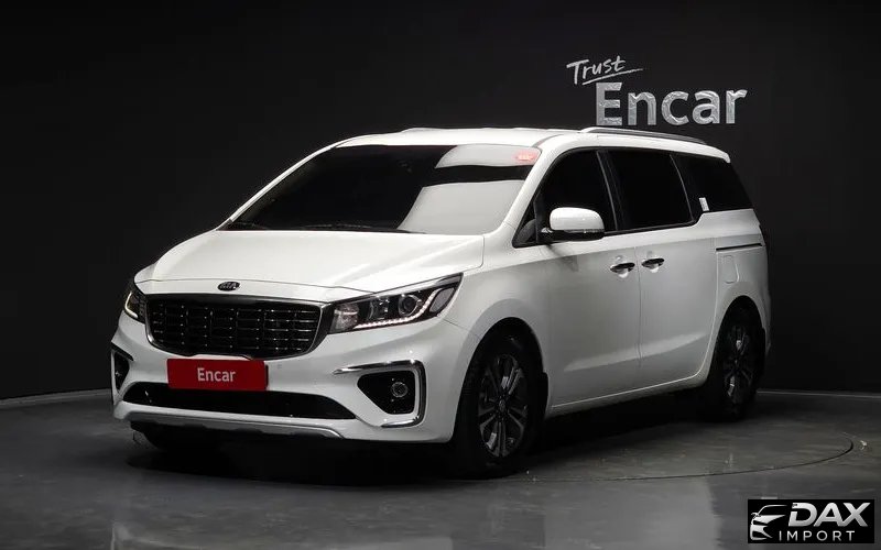 Kia Canival 9-Seater Luxury