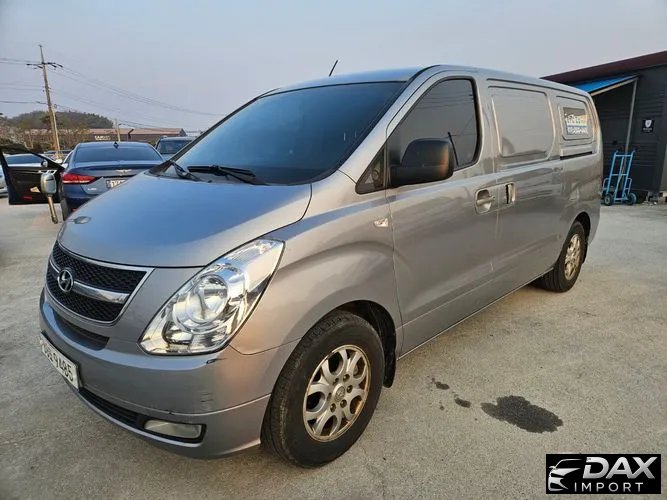 Hyundai Starex 3-Seater VAN