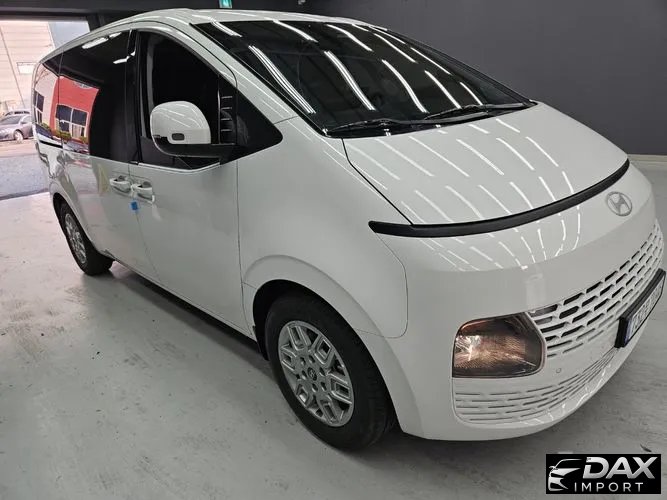 Hyundai Staria Tourer 11-Seater
