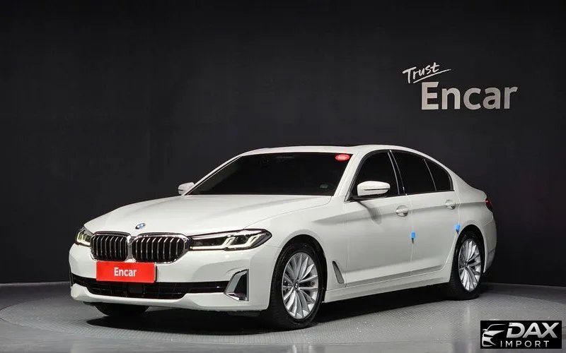 BMW 5-Series 520i Luxury