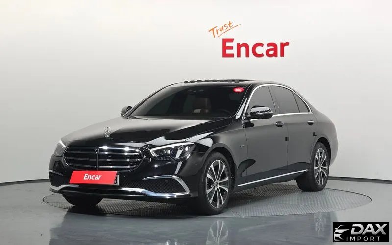 Mercedes-Benz E-Class E300e 4MATIC Exclusive