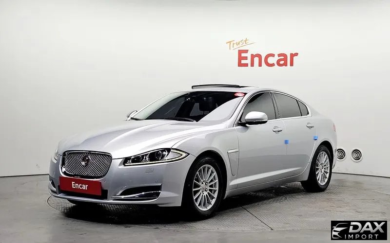 Jaguar XF 2.0 Luxury