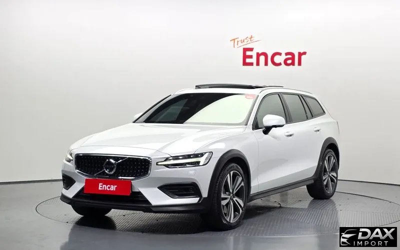 Volvo V60 T5 Pro AWD