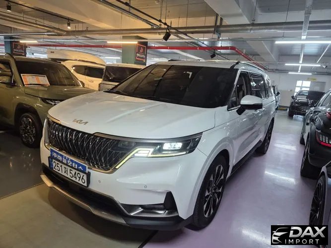 Kia Canival 9-Seater Signature