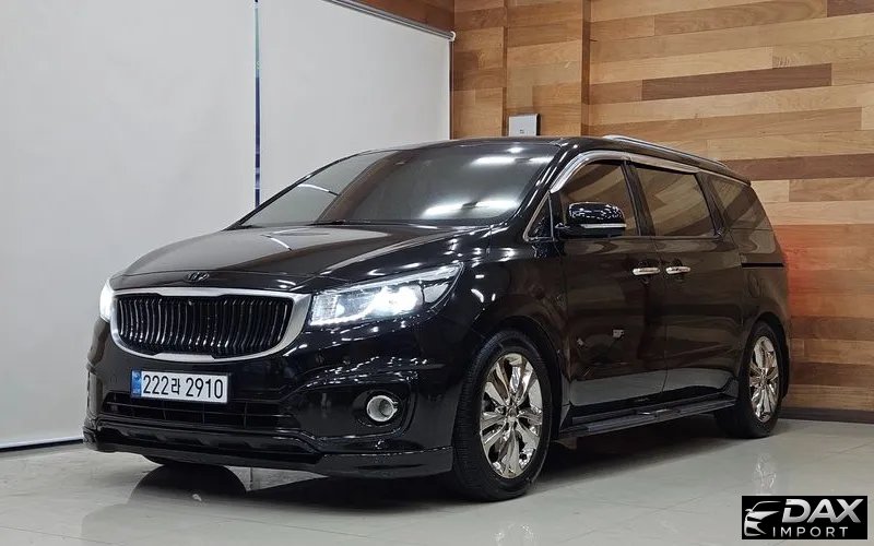 Kia Canival 9-seater Noblesse