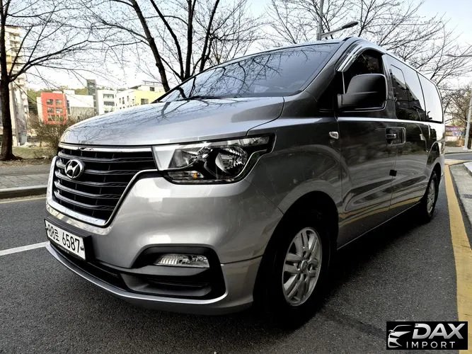 Hyundai Starex Van 5-Seater