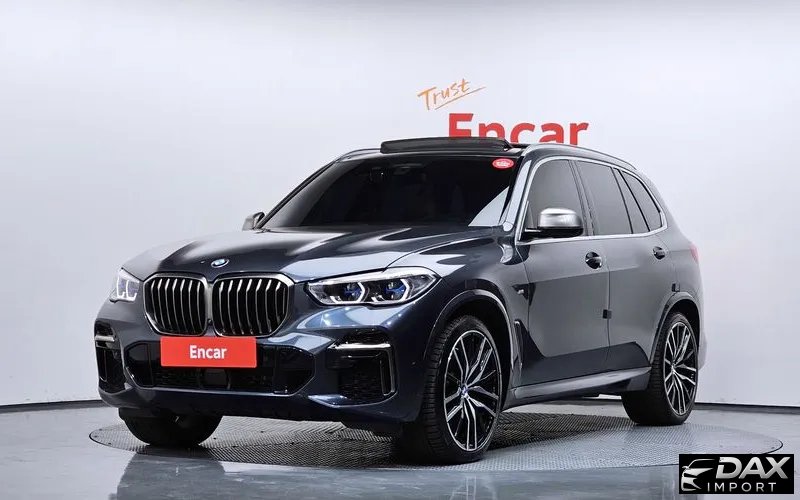 BMW X5 M50i