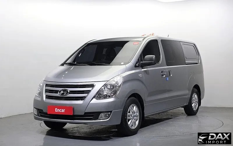 Hyundai Starex 5-Seater VAN