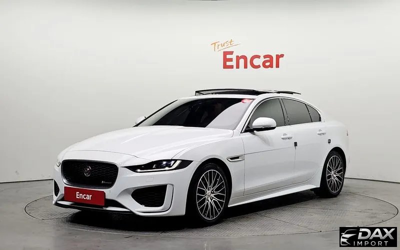 Jaguar XE D180 R-Dynamic S