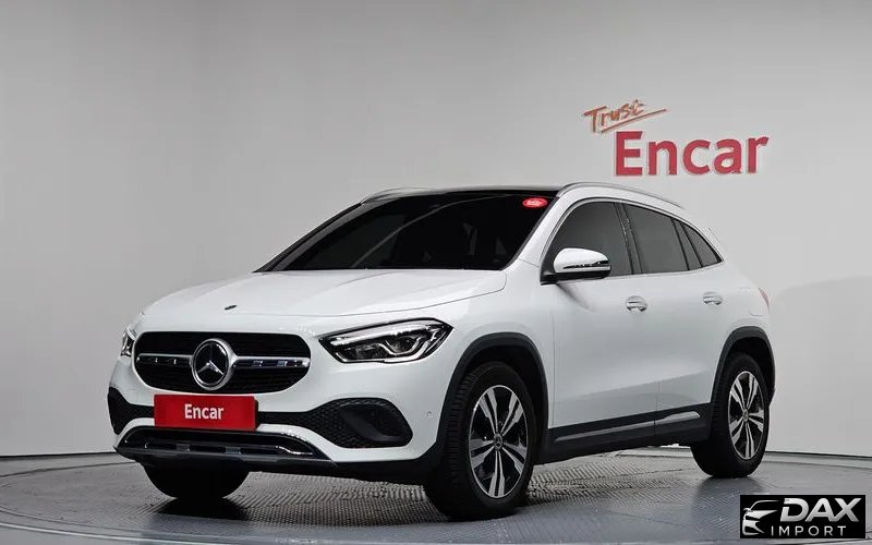 Mercedes-Benz GLA-Class GLA220