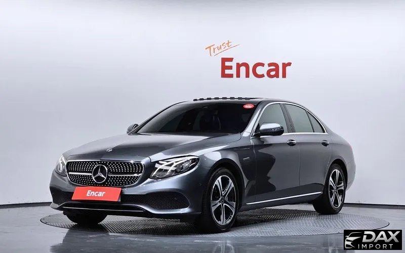 Mercedes-Benz E-Class E200 Avantgarde