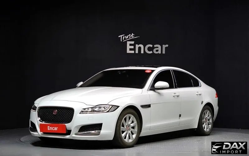 Jaguar XF 25t Portfolio