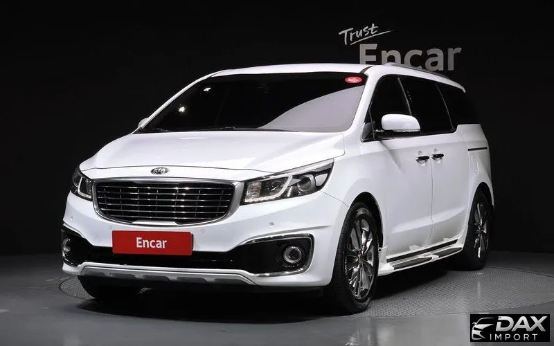 Kia Canival 7-seater Limousine