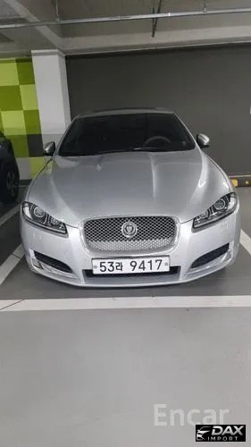 Jaguar XF 2.0 Luxury
