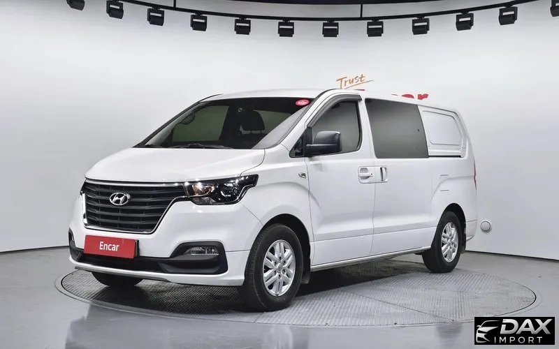 Hyundai Starex Van 5-Seater