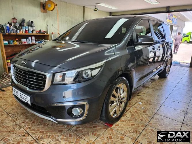 Kia Canival 9-seater Prestige