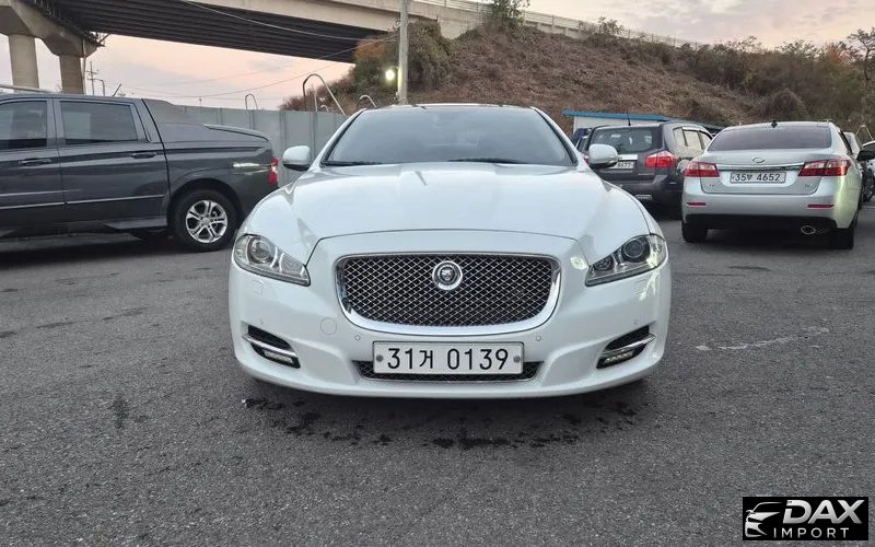 Jaguar XJ 2.0 Luxury SWB