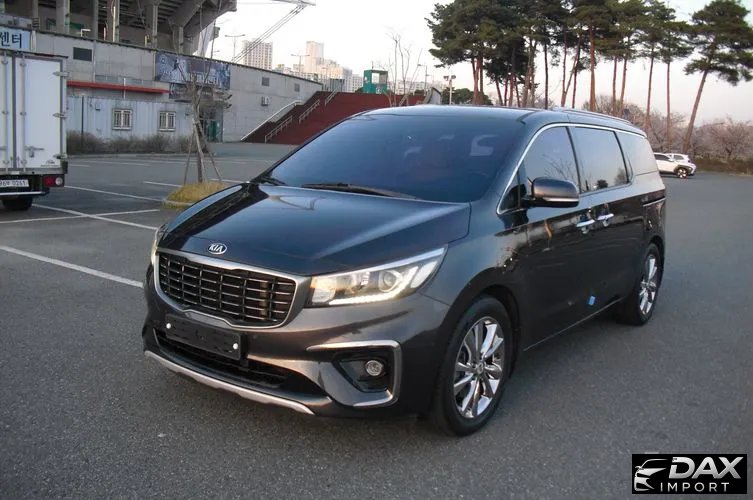 Kia Canival 9-Seater Prstige