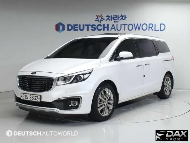 Kia Canival 9-seater Noblesse