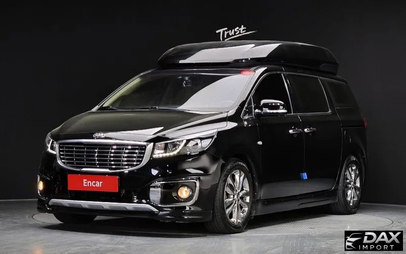 Kia Canival 7-seater Hi-limousine