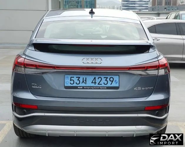 Audi Q4 e-tron 45 Premium Sportback