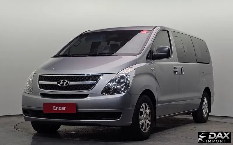 Hyundai Starex 12-Seater Wagon