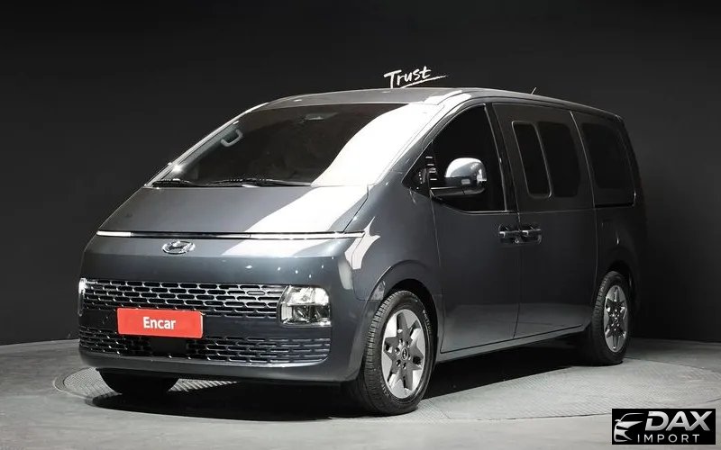 Hyundai Staria Tourer 11-Seater