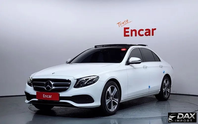 Mercedes-Benz E-Class E300 4MATIC Avnatgarde