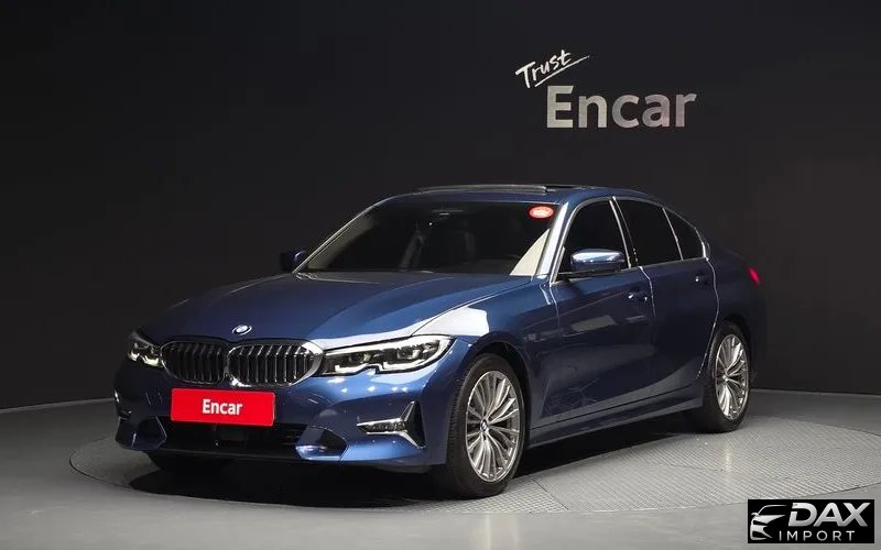 BMW 3-Series 320i Luxury