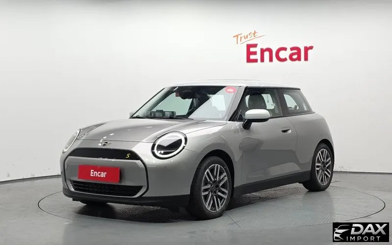 Mini Cooper SE Classic