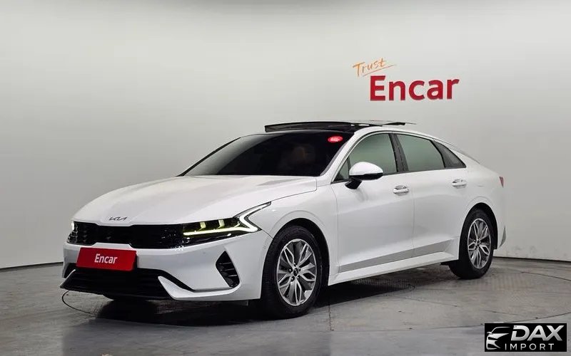 Kia K5 Signature