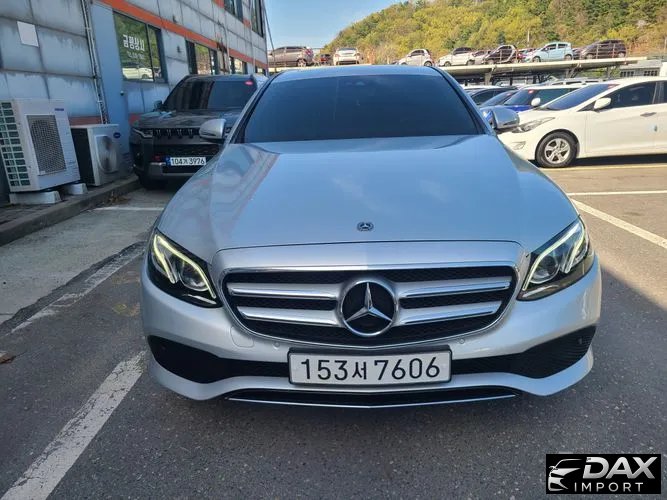 Mercedes-Benz E-Class E220d Avantgarde