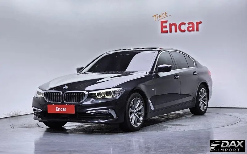 BMW 5-Series 520i Luxury