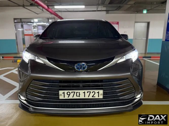 Toyota Sienna 2.5 Hybrid 2WD