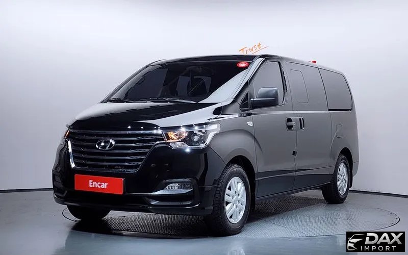 Hyundai Starex Van 5-Seater