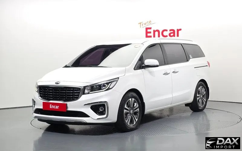 Kia Canival 9-Seater Luxury
