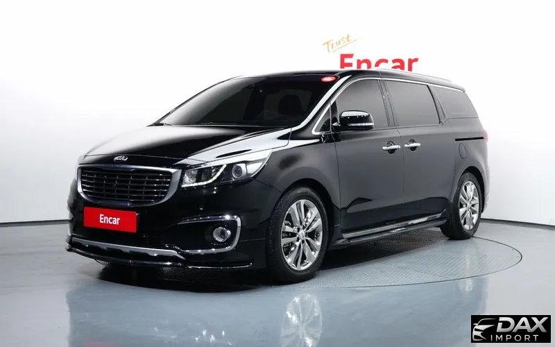 Kia Canival 7-seater Limousine