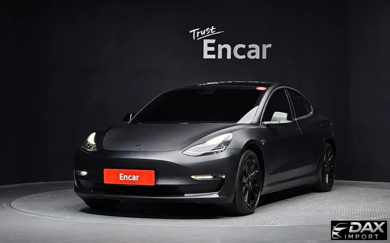 Tesla Model 3 Long Range AWD