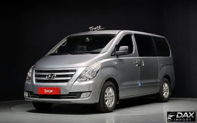 Hyundai Starex 5-Seater VAN