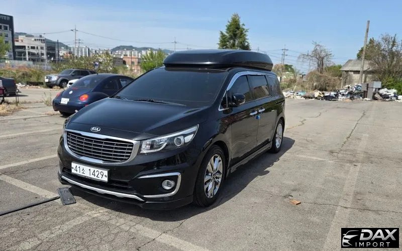 Kia Canival 9-seater Hi-Limousine