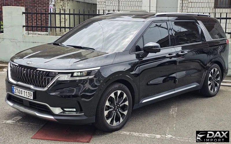 Kia Canival 9-Seater Signature