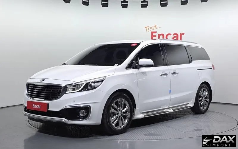 Kia Canival 7-seater Limousine