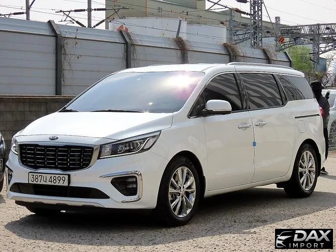 Kia Canival 9-Seater Noblesse Special