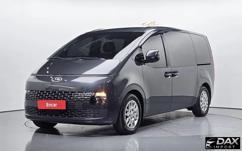 Hyundai Staria Tourer 11-Seater