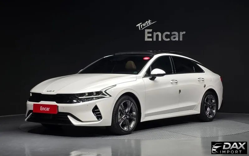 Kia K5 Signature