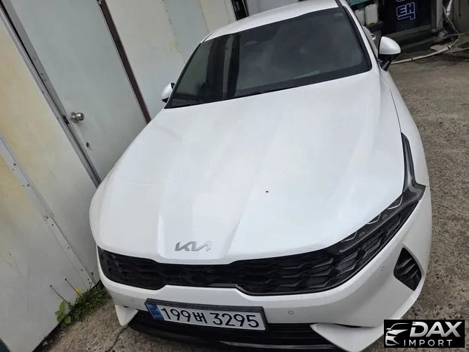Kia K5 Signature