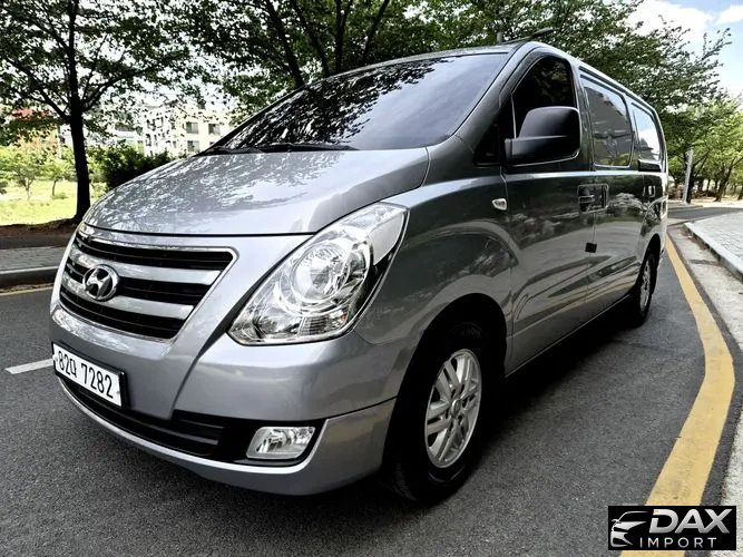 Hyundai Starex 3-Seater VAN